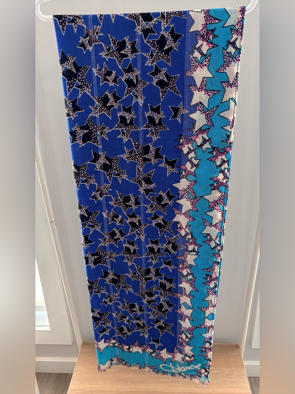 Diane von Furstenberg DVF Lightweight Wool Star Print Scarf Wrap